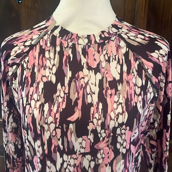 Jofit Pink and White UV Long Sleeve Crew Tee, size S - Picture 2 of 8